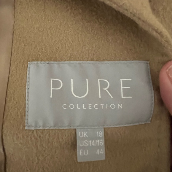 Pure Collection - classic & elegant camel coat in wool & cashmere - Picture 9 of 12